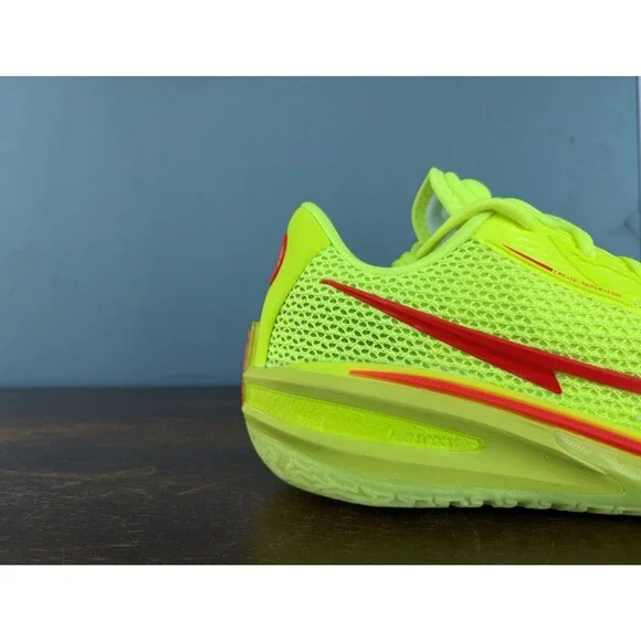 Nike Air Zoom GT Cut EYBL Volt Basketball Shoes Men's Size 10.5 IH3991-700